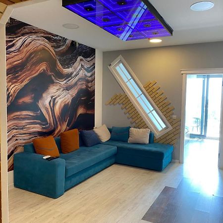 Apartment In Porta Batumi Tower Buitenkant foto