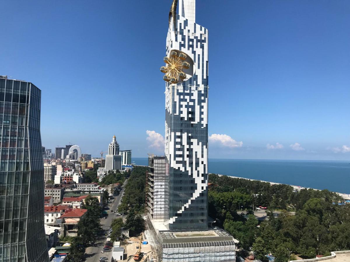 Apartment In Porta Batumi Tower Buitenkant foto