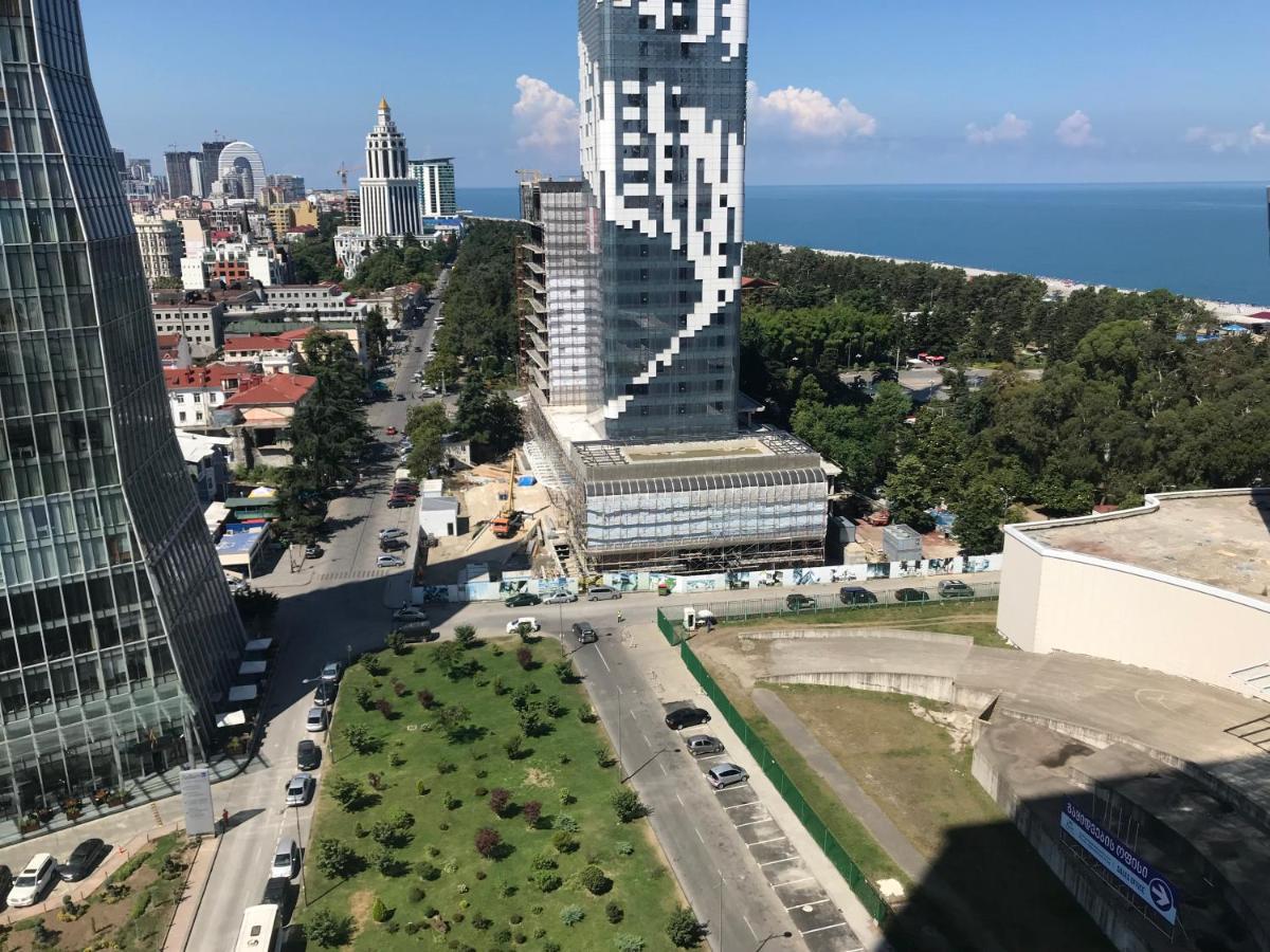 Apartment In Porta Batumi Tower Buitenkant foto
