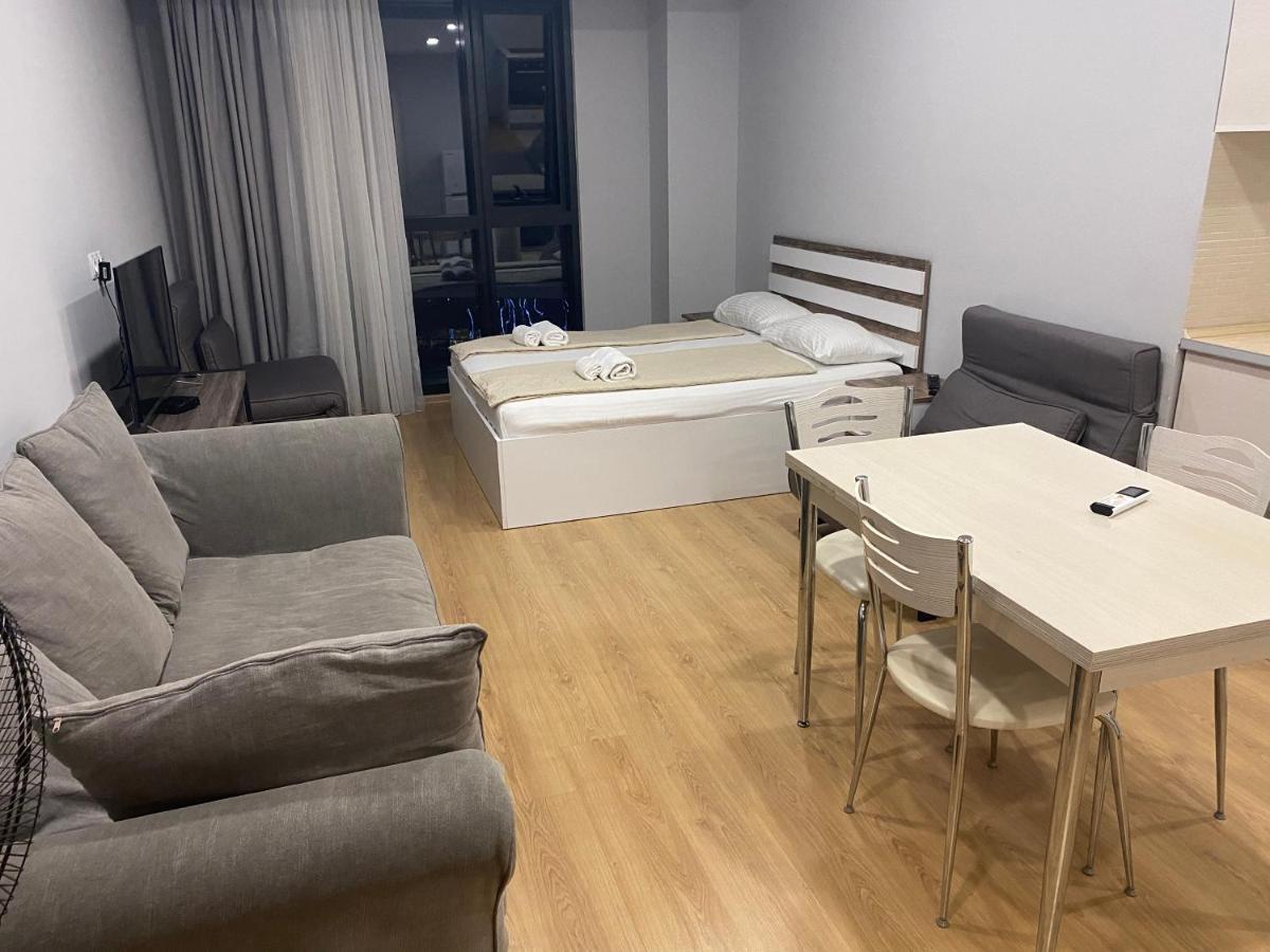 Apartment In Porta Batumi Tower Buitenkant foto
