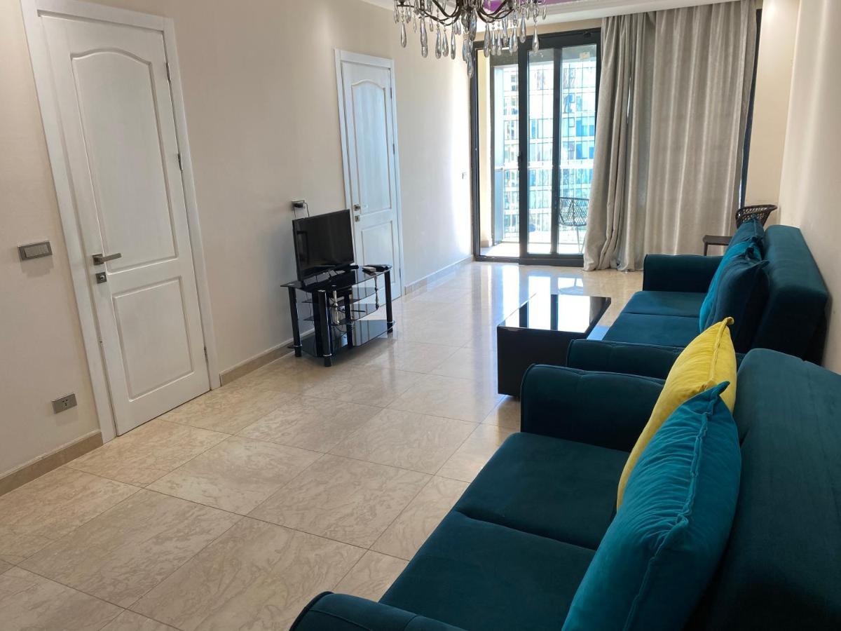 Apartment In Porta Batumi Tower Buitenkant foto