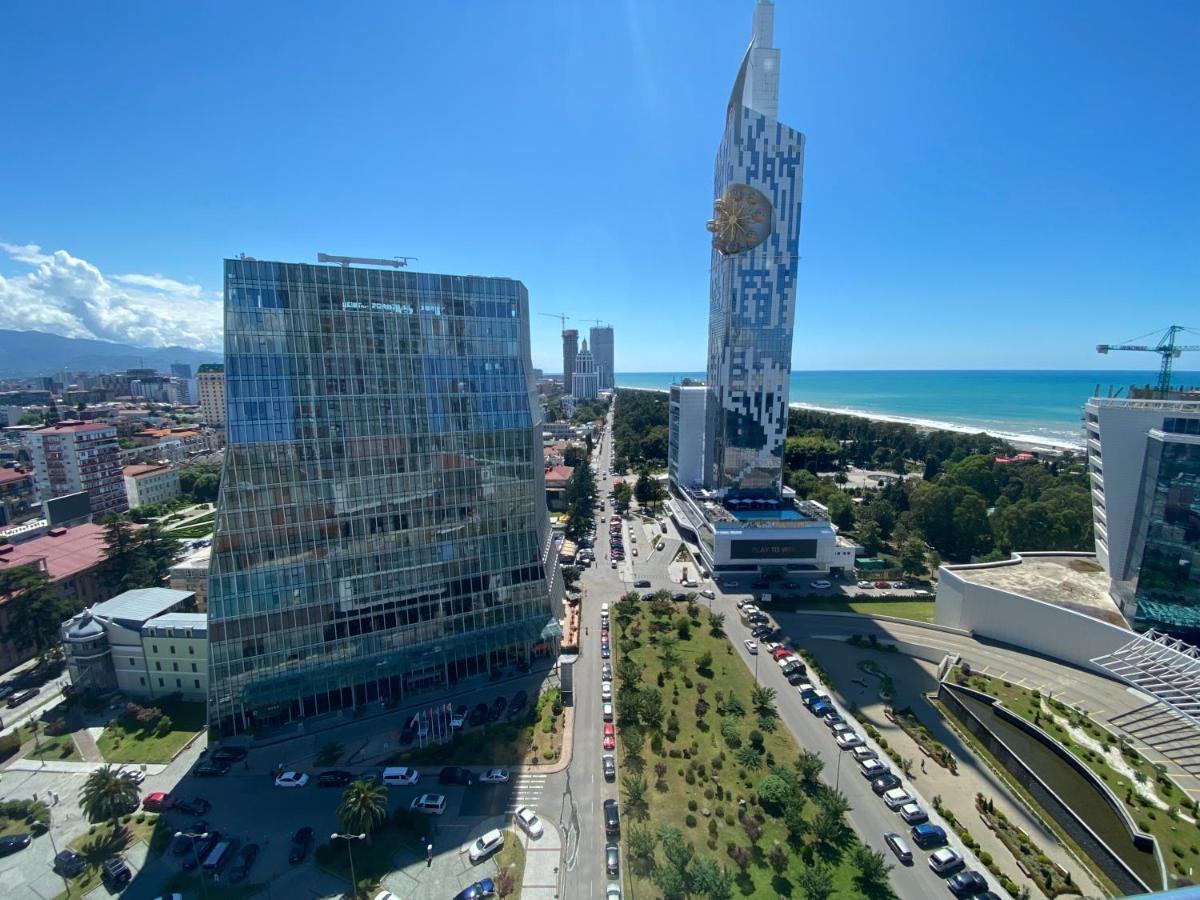 Apartment In Porta Batumi Tower Buitenkant foto