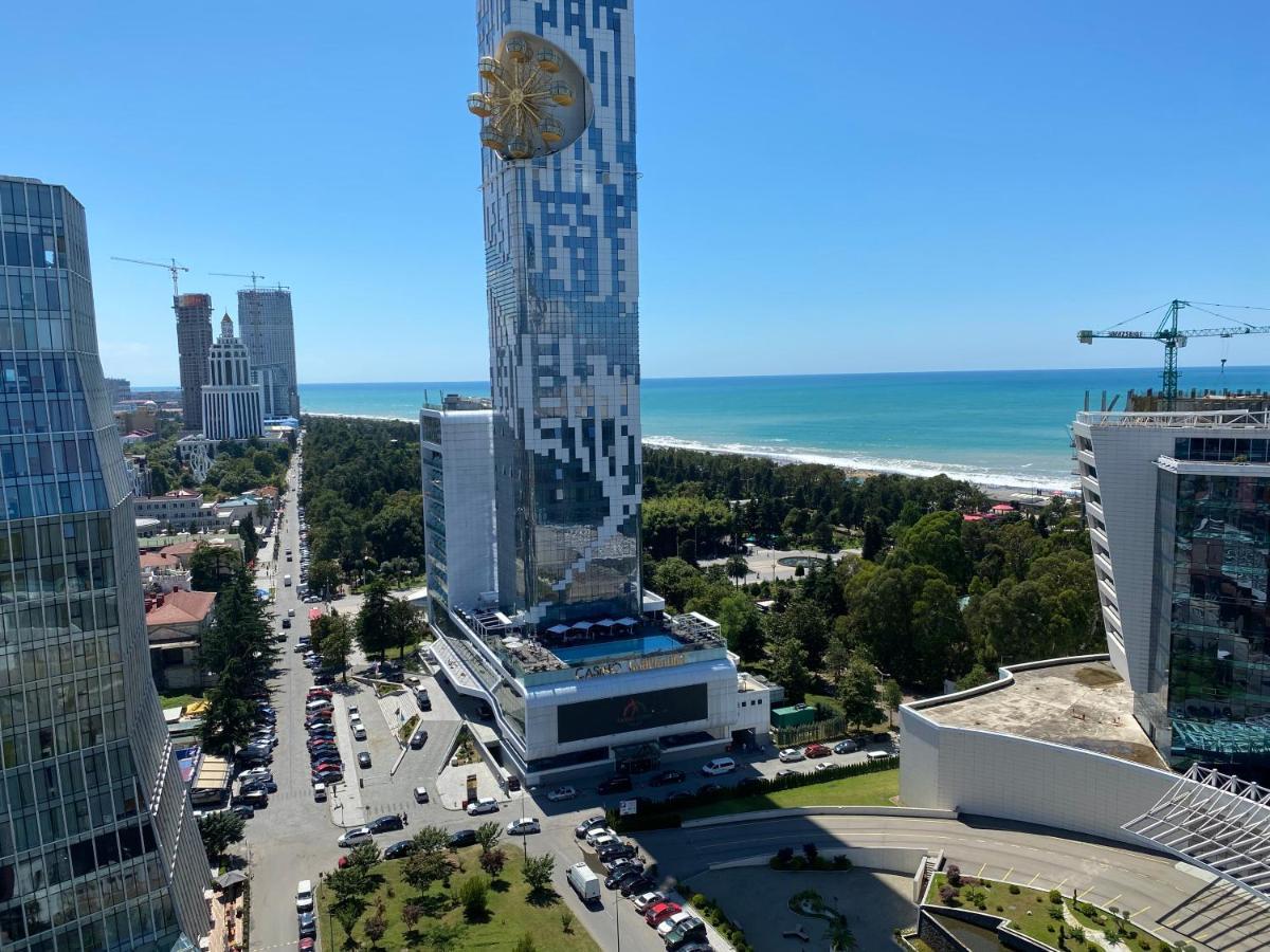 Apartment In Porta Batumi Tower Buitenkant foto