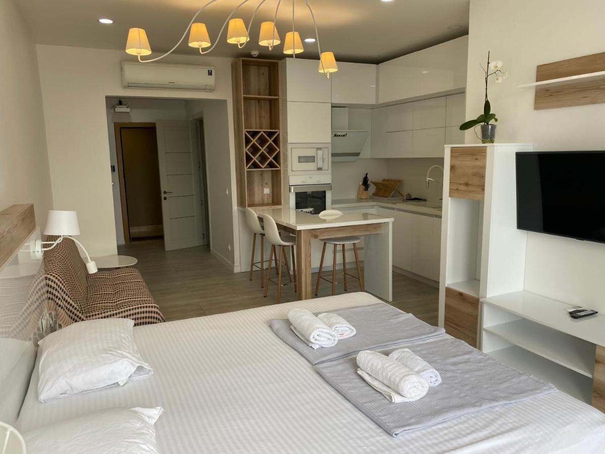 Apartment In Porta Batumi Tower Buitenkant foto
