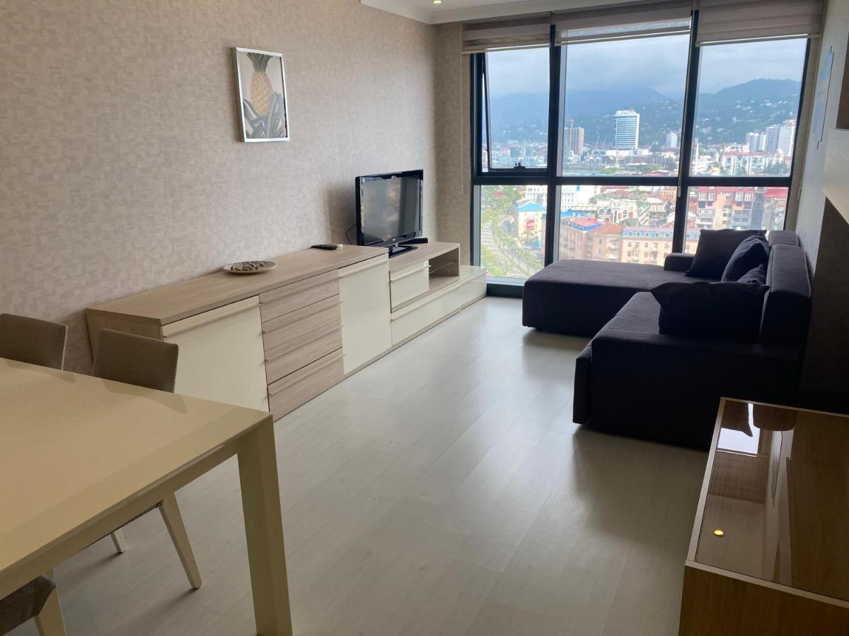 Apartment In Porta Batumi Tower Buitenkant foto